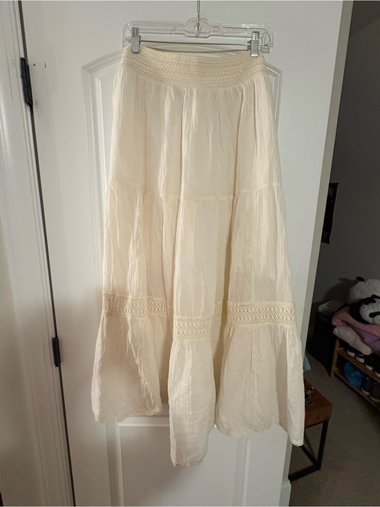 aerie Dresses & Skirts - aerie Cream Crochet-Trim Maxi Skirt
